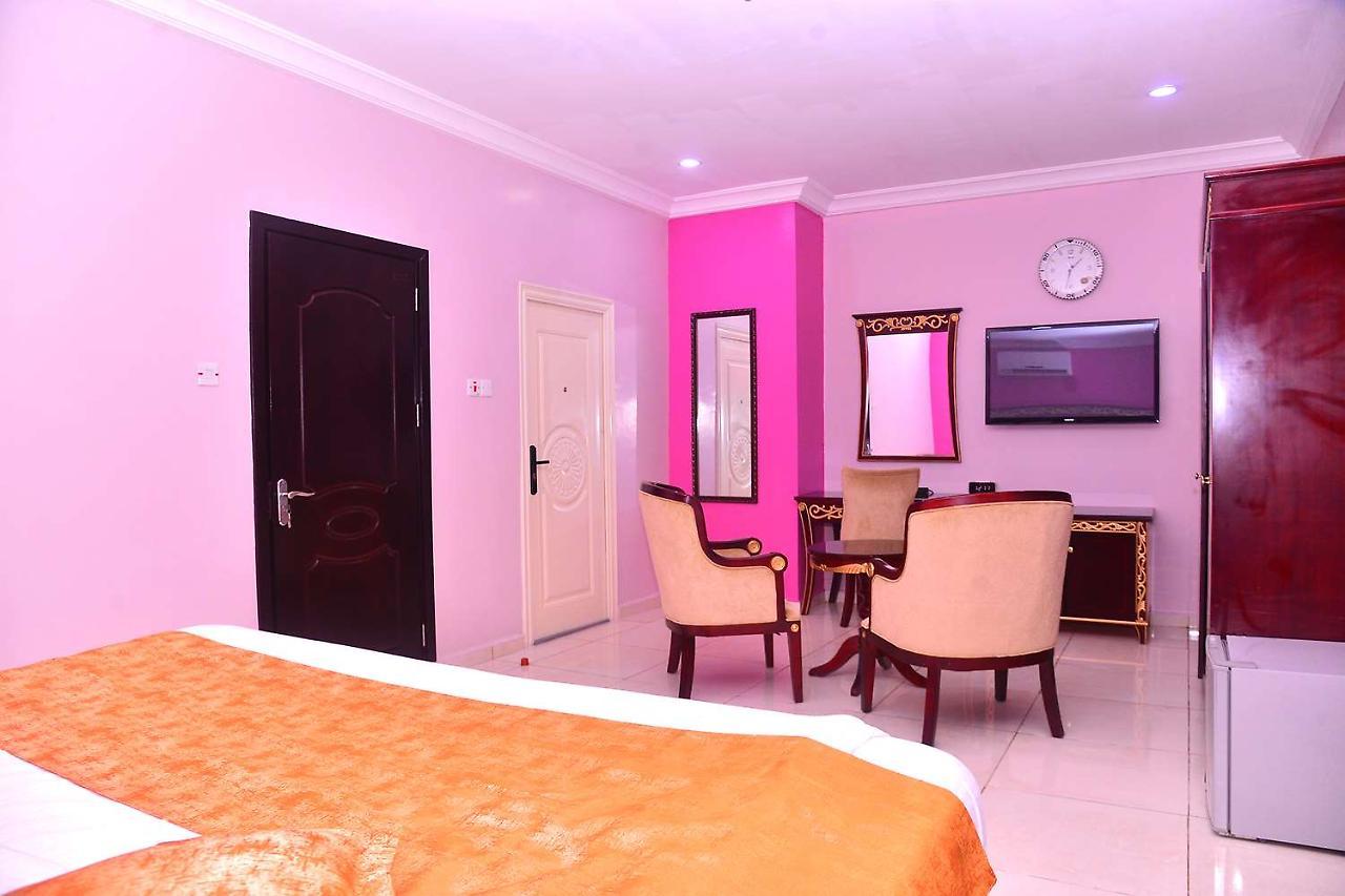 Best Western Meloch Hotel アウカ エクステリア 写真