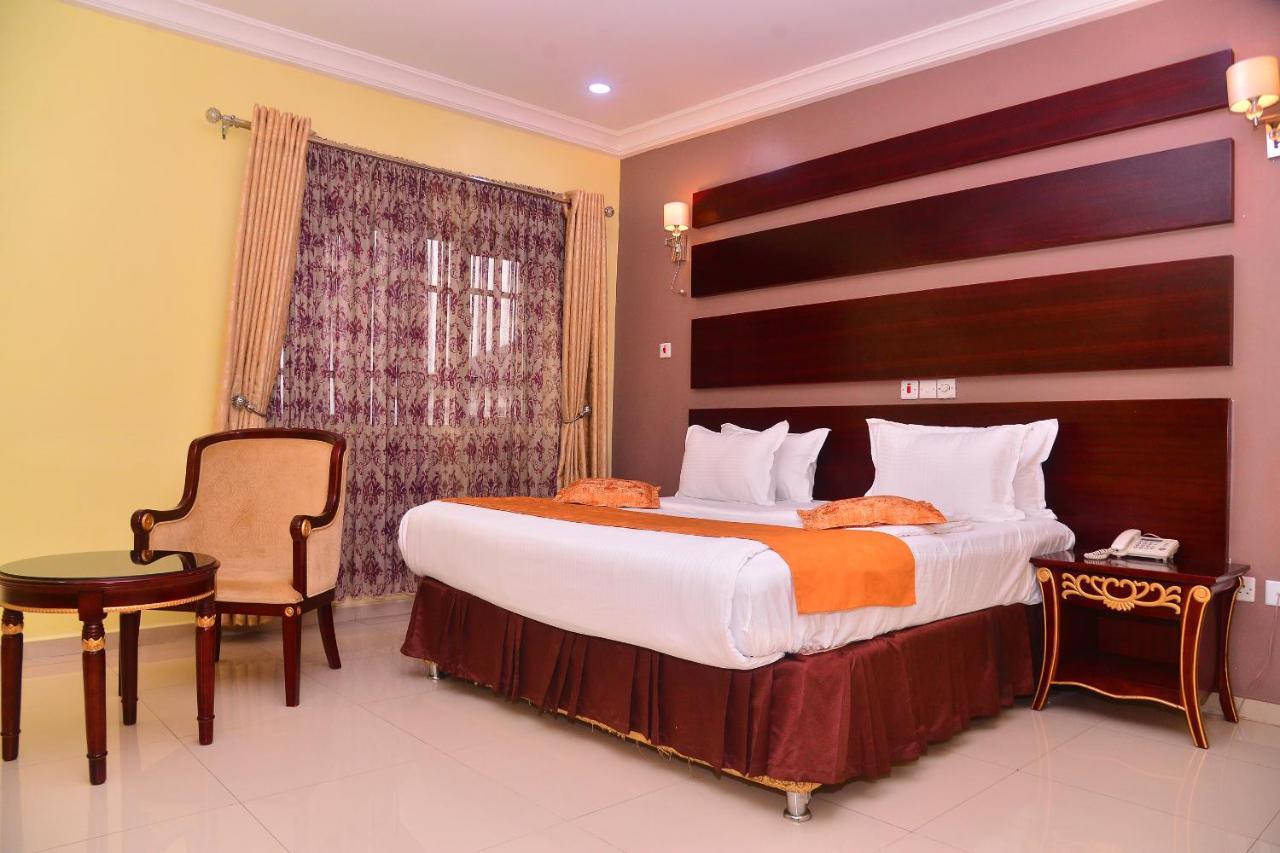 Best Western Meloch Hotel アウカ エクステリア 写真
